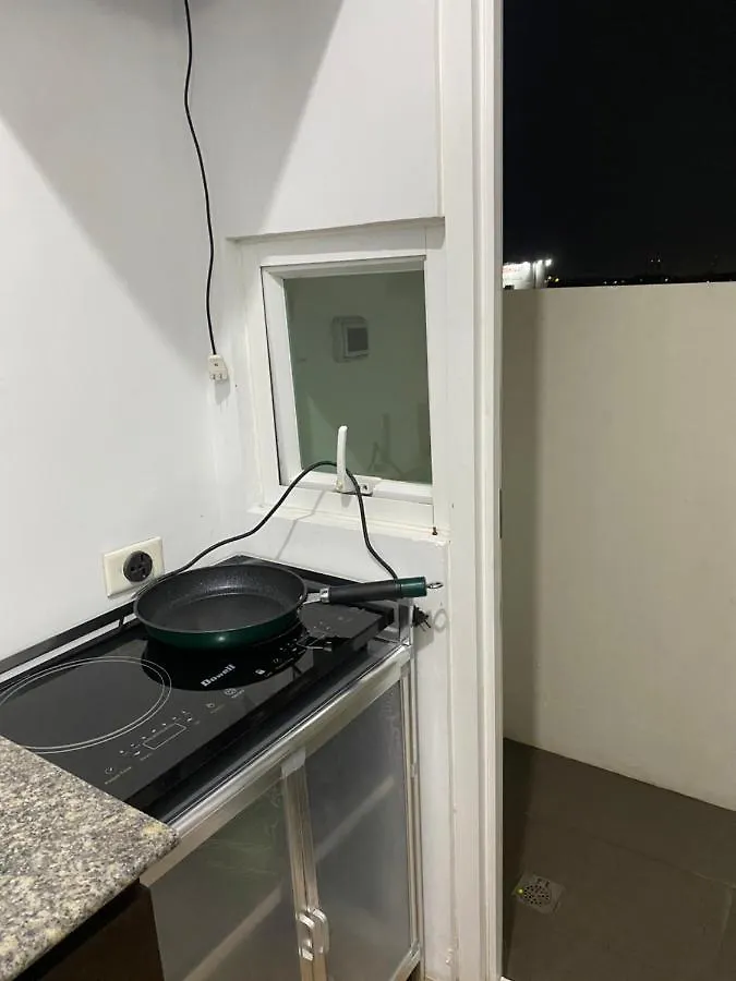 Anuva Magical Room Manila 0*,